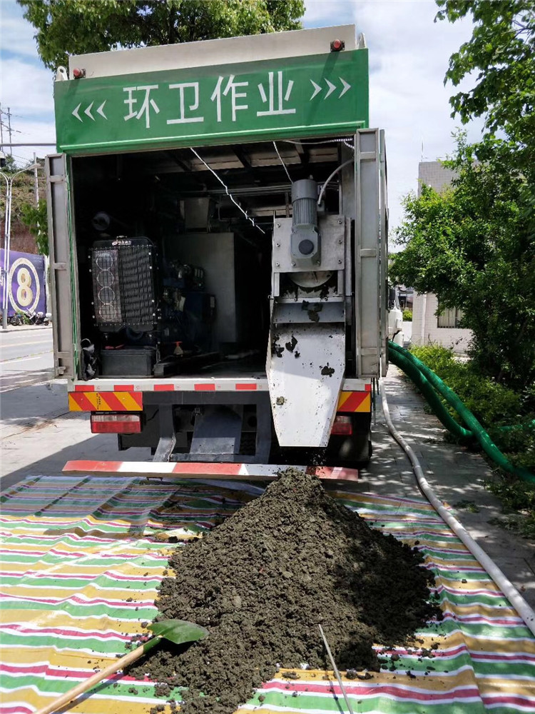玛纳斯淤泥干湿分离