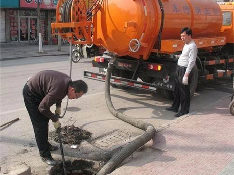 玛纳斯清掏化粪池，健康生活从这里开始